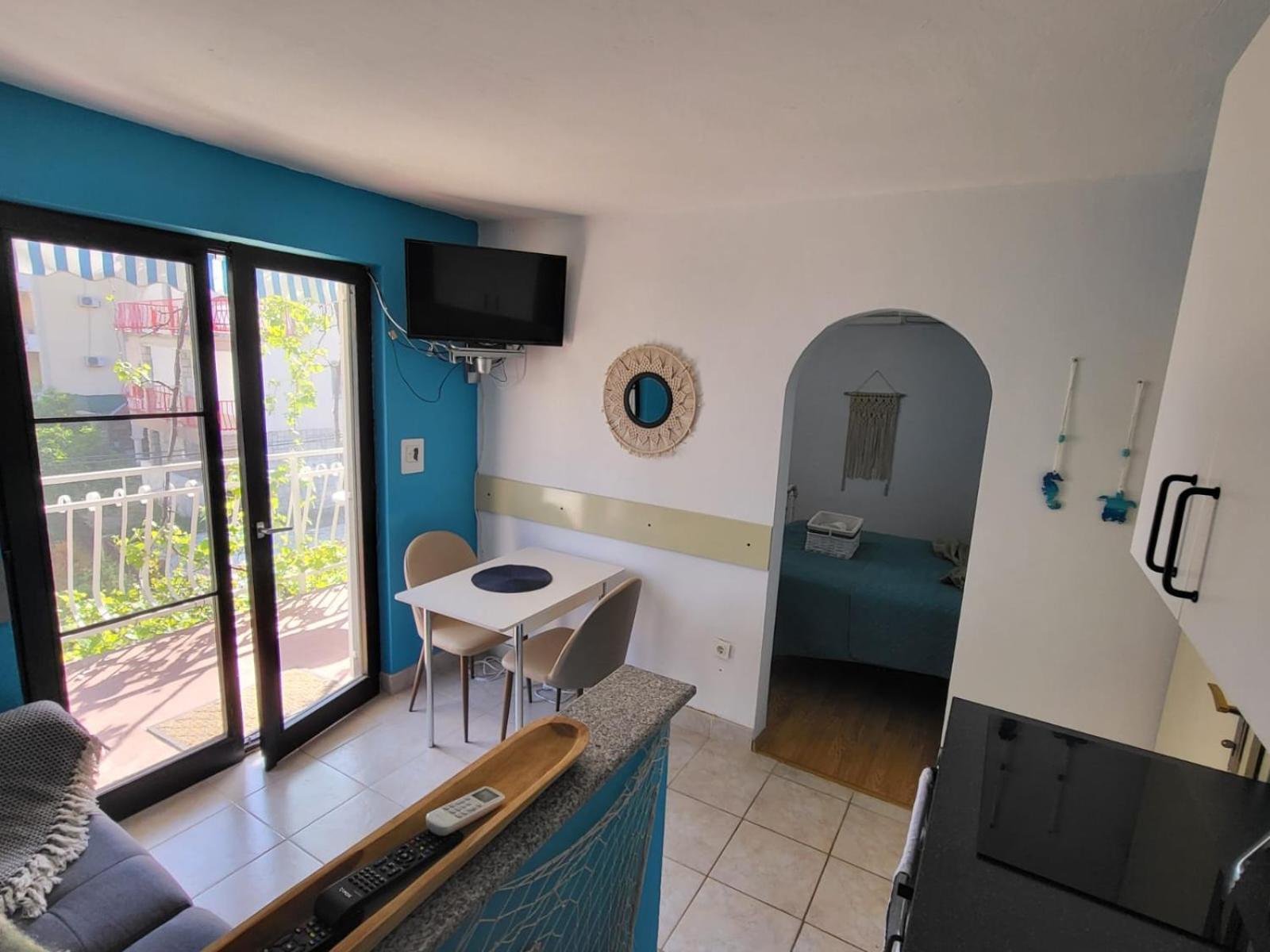 Apartment Bunjo'S Beach House Trogir Extérieur photo