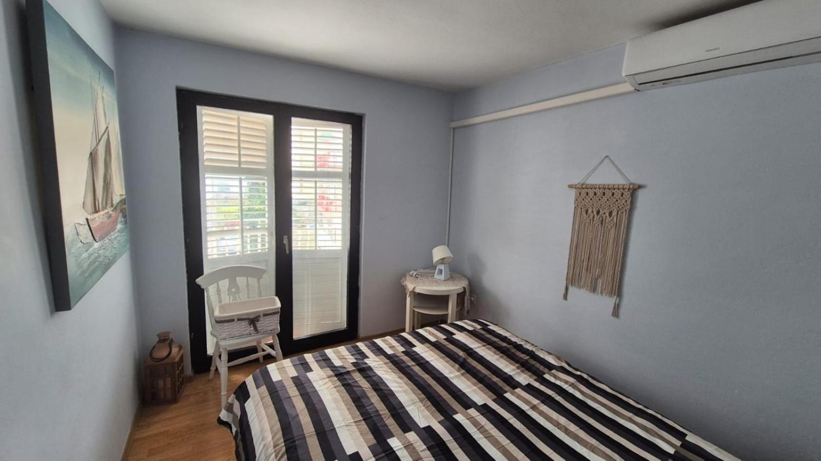 Apartment Bunjo'S Beach House Trogir Extérieur photo