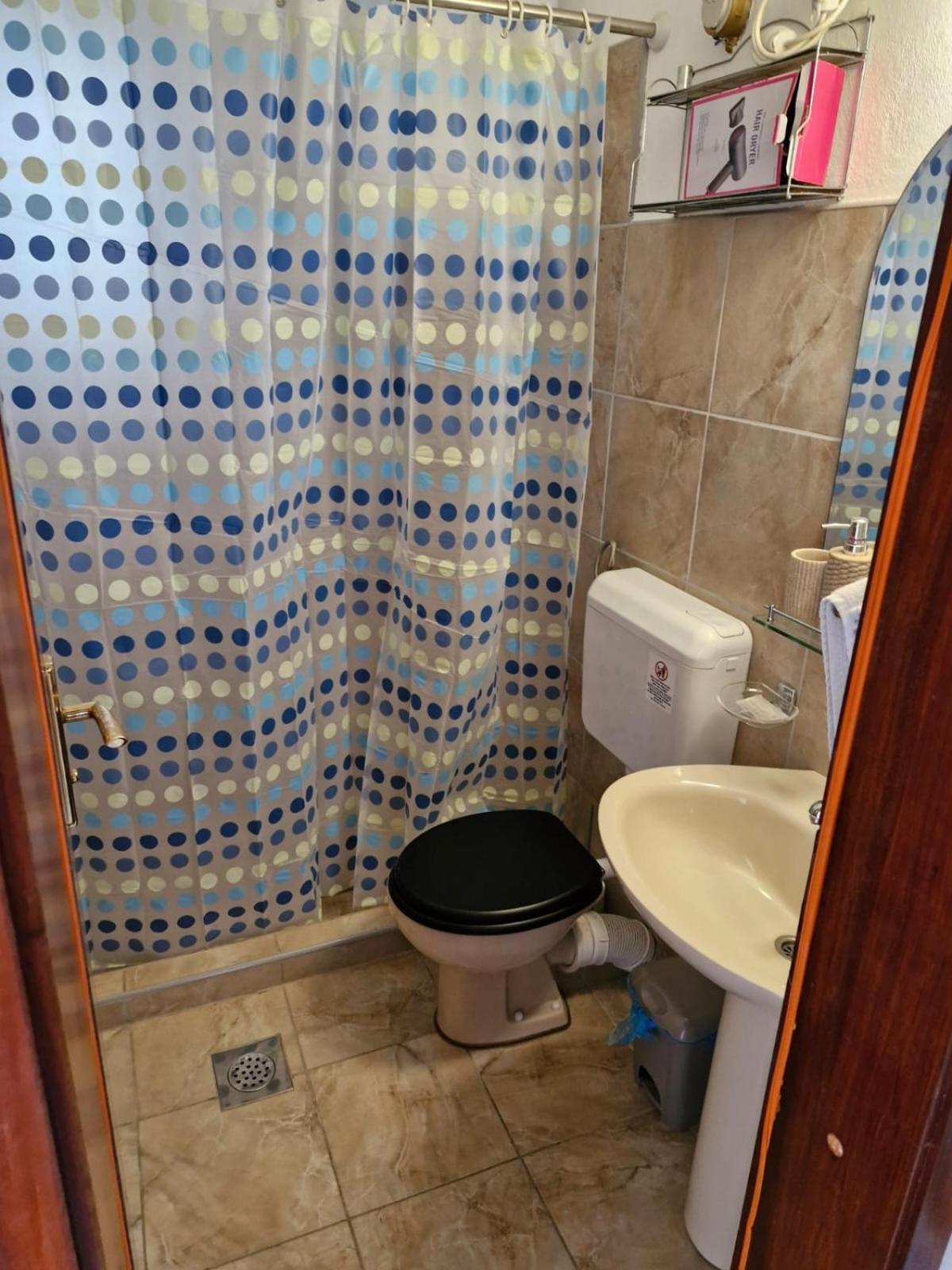 Apartment Bunjo'S Beach House Trogir Extérieur photo